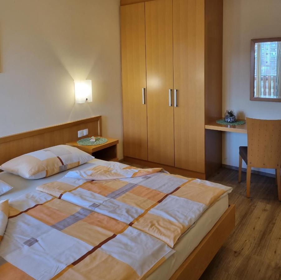 Apartments Ad Radenci Eksteriør billede